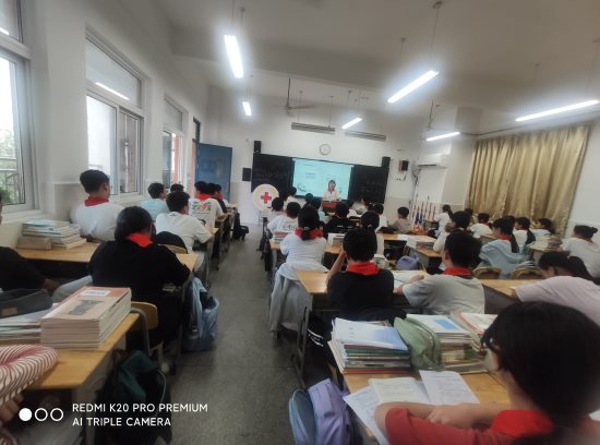 南京市江宁区觅秀街中学开展“世界急救日”宣传活动2