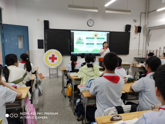 南京市觅秀街中学开展“全国近视防控月”宣传教育活动6