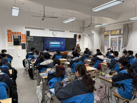 DEC61B637467F7036A05879B8B6D0C8B