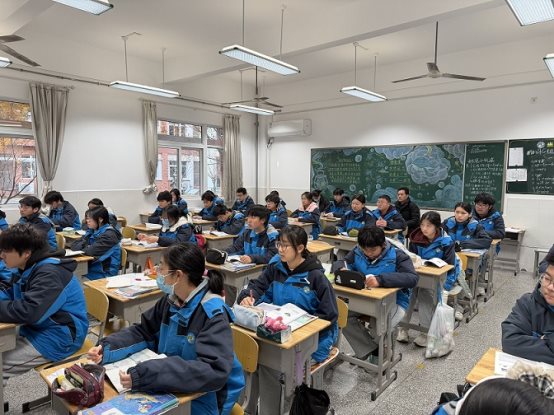 F45231FF4E51B3959453F069D69801E9